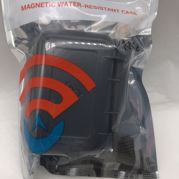 Weather Proof Magnetic Case for STI-GL300 Real-Time GPS Tracker’s - Picture 2 of 12